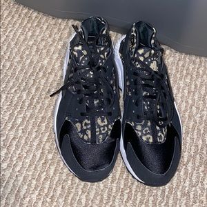 Leopard print Huaraches